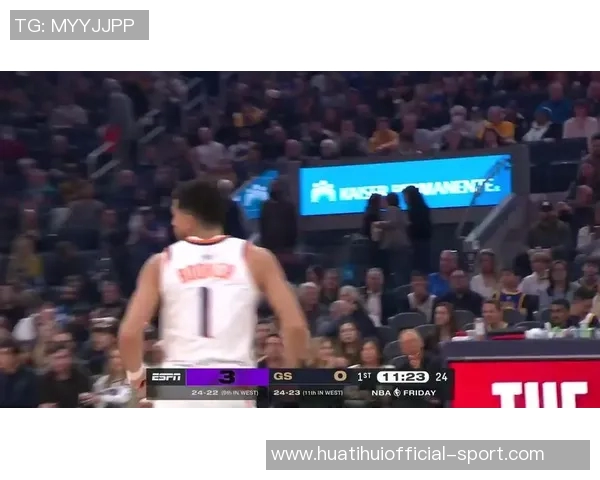 布克上半场火力全开三分球三记助力球队表现出色拿下11分3篮板3助攻1抢断 布克上半场火力全开三分球三记助力球队表现出色拿下11分3篮板3助攻1抢断