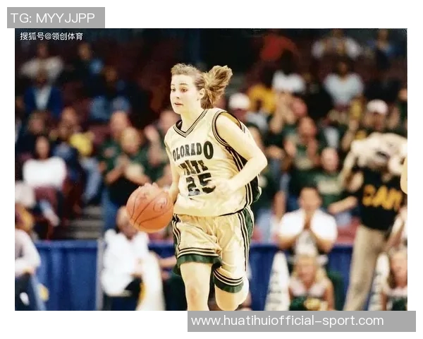 哈蒙执教王牌四年三夺总冠军成就WNBA传奇教练之路 哈蒙执教王牌四年三夺总冠军成就WNBA传奇教练之路